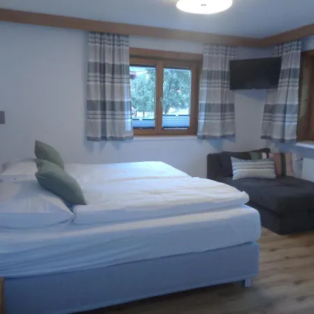 Haus Margit Lägenhet Mayrhofen